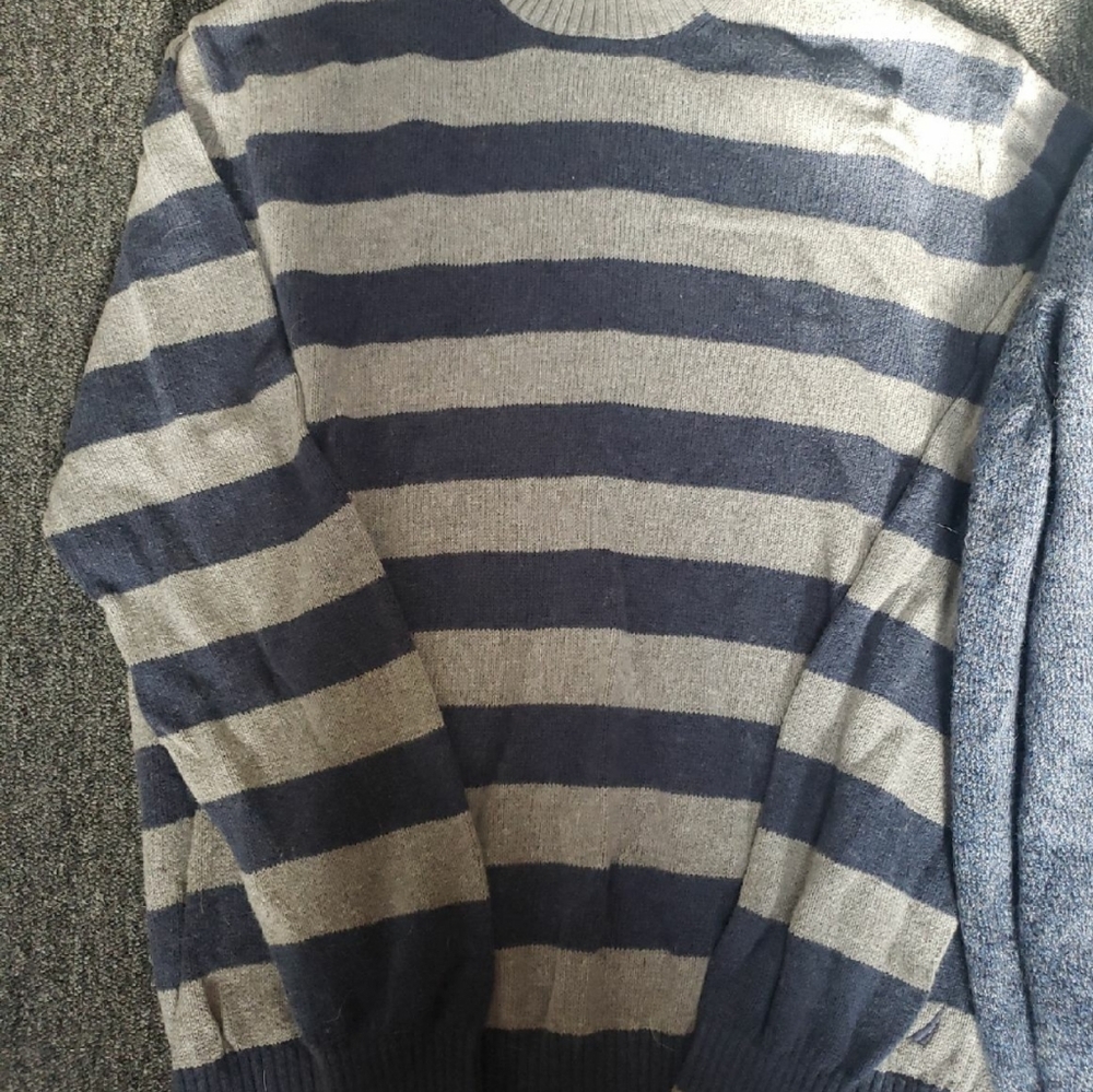 1 Nautica Mens Large Sweaters in EUC
